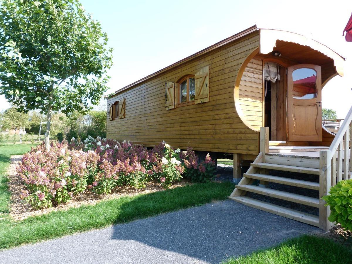 Вилла Le Domaine Des Fagnes Sains-du-Nord Экстерьер фото